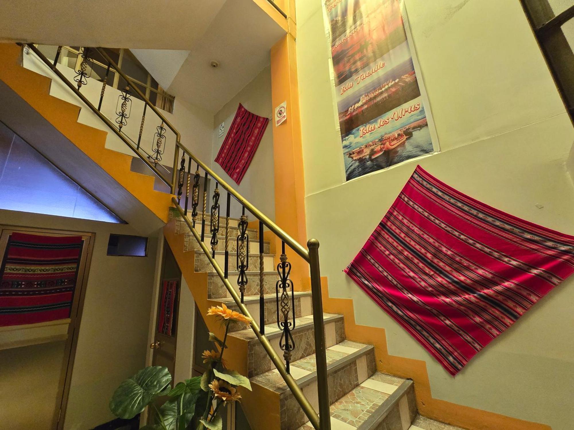 Hostal Acuarius Puno Exterior photo