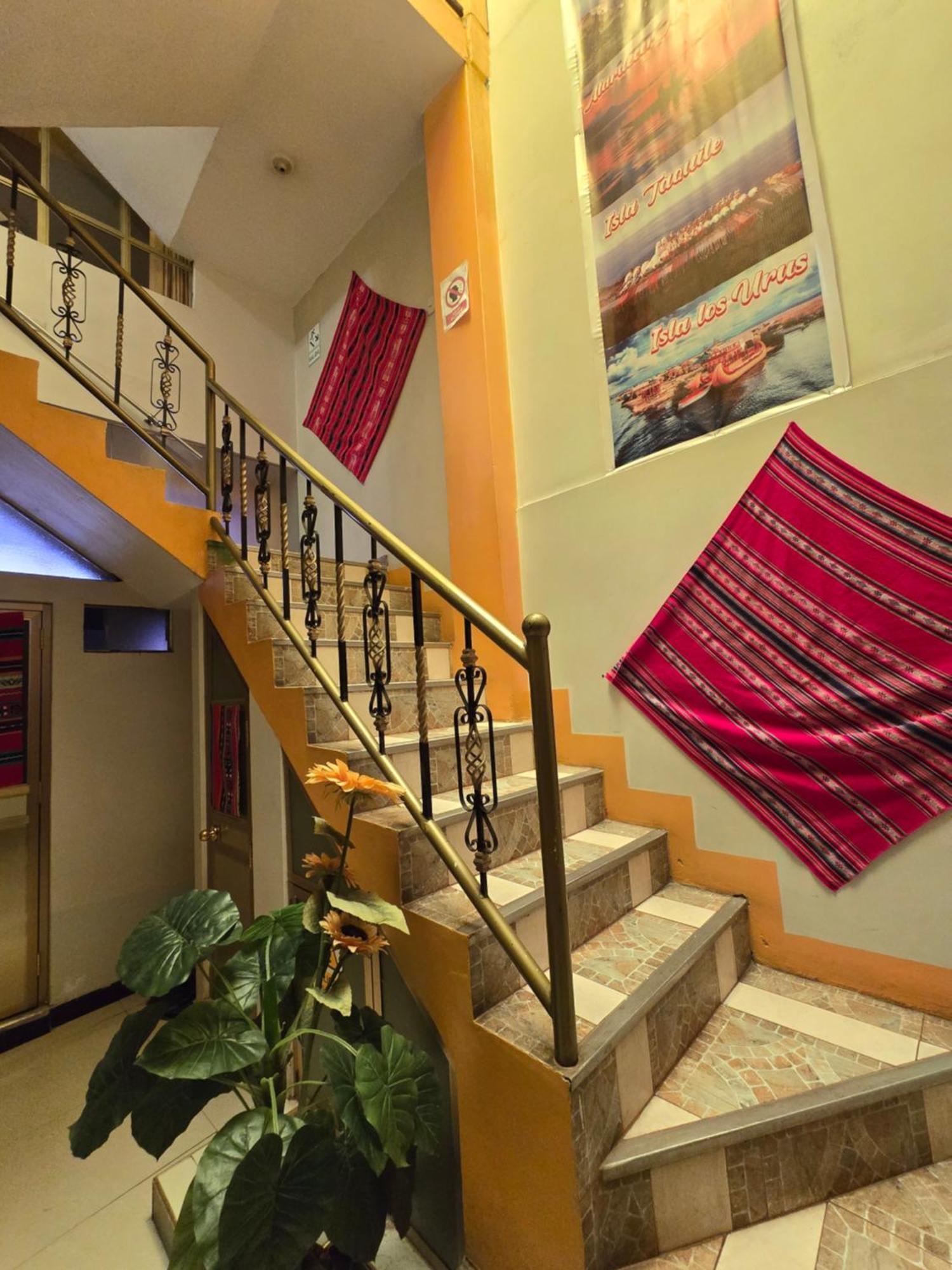 Hostal Acuarius Puno Exterior photo